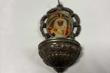 Afbeelding van Wijwaterbakjes – decoratief & religieus – 006