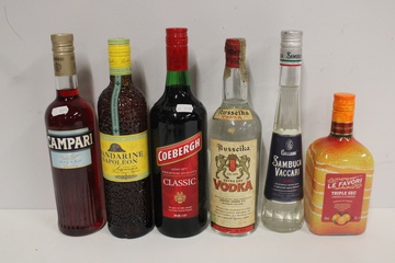 Afbeelding van Mix Likeuren - met oa Vodka en Campari