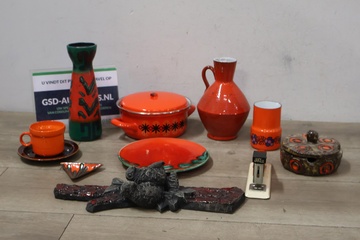 Afbeelding van Jaren'60 Lovebirds Wandreliëf met 9 Fatlava-stijl Stukken