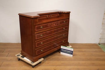 Afbeelding van Houten Dresser/commode/Ladekast met ladeversiering
