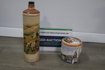 Afbeelding van Vintage Gouda Stroopwafelpot met Jeneverfles