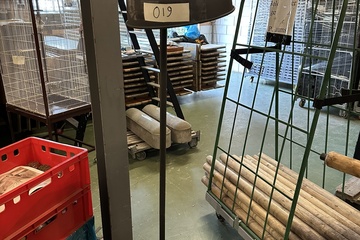 Afbeelding van 019. Grijze stalamp