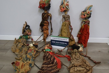 Afbeelding van Collectie van wajangpoppen 7 stuks