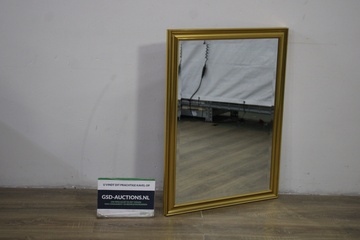 Afbeelding van Rechthoekige Wandspiegel in Goudkleurige Lijst