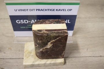 Afbeelding van Marmeren boekensteun