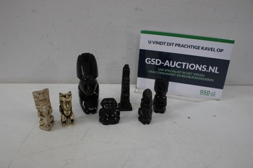 Afbeelding van Set van 5 Canadese Boma-Beelden & 2 Azteek Beelden