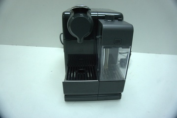 Afbeelding van Delonghi Lattissima Touch EN560.B Zwart Nespressomachine