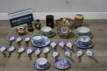 Afbeelding van Mix van Chinese decoratieve objecten