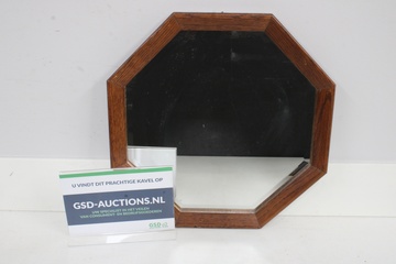 Afbeelding van Brocant Houten Spiegeltje