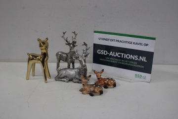 Afbeelding van Set van 5 Herten Beeldjes