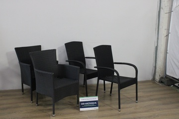 Afbeelding van Set van 4 Zwarte Kunststof Tuinstoelen