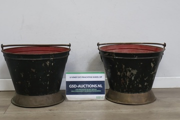 Afbeelding van Antieke metalen emmers 2 stuks