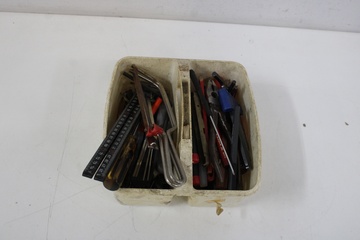 Afbeelding van Vintage Gereedschapsbak met Handgereedschap'