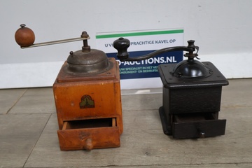 Afbeelding van Vintage koffiemolens 2 stuks
