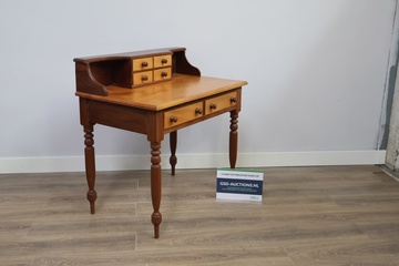 Afbeelding van Vintage Houten Schrijfbureau