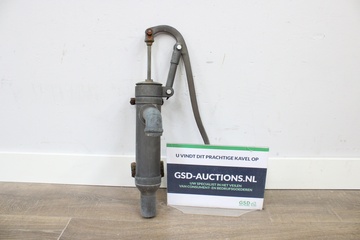 Afbeelding van Antieke Handwaterpomp
