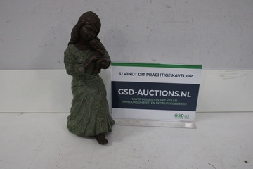 Afbeelding van Vintage Moeder met Kind Beeldje van Geert Kunen