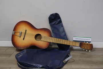 Afbeelding van Akoestische gitaar met tas