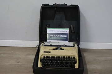 Afbeelding van Vintage Scheidegger typemachine