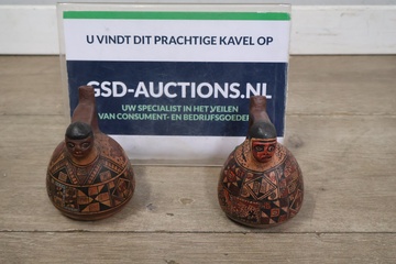 Afbeelding van Handgeschilderde aardewerk kruiken uit Peru 2 stuks