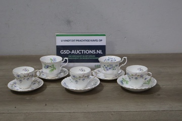 Afbeelding van Theekopjes en schotels 5 stuks van Bone China