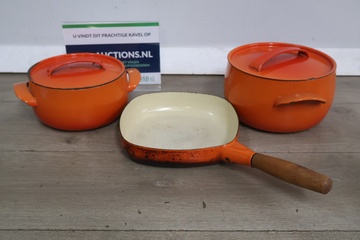 Afbeelding van Vintage Set oranje geëmailleerde pannen