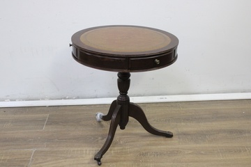 Afbeelding van Antiek Mahoniehouten Engelse Drum Table