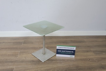 Afbeelding van Glazen Bijzettafel