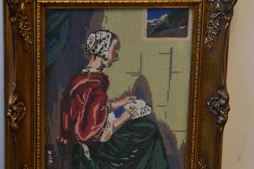 Afbeelding van Naaldkunst, Lezende vrouw, naar schilderij v Vermeer