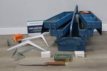 Afbeelding van Vintage Gereedschapskist met Inhoud