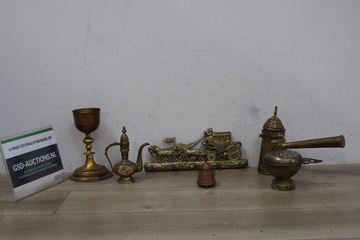 Afbeelding van Vintage messing decoratieve objecten 6 stuks