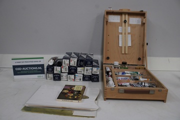 Afbeelding van Houten Schilderdoos Vol Verf