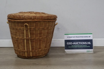 Afbeelding van Rieten mand met deksel