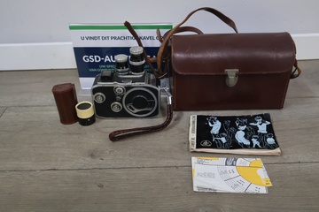 Afbeelding van Vintage Pailard bolex filmcamera