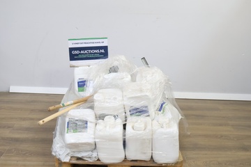 Afbeelding van Pallet met 25KG-Zakken Egalisatie & 5KG-Flessen Primer