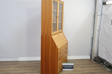 Afbeelding van Grote Houten Servieskast''