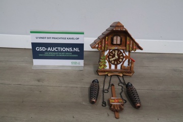 Afbeelding van Traditionele Zwarte Woud-Stijl Koekoeksklok