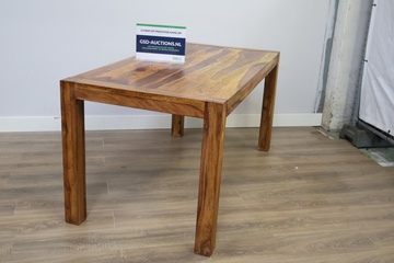 Afbeelding van Vierkante houten tafel
