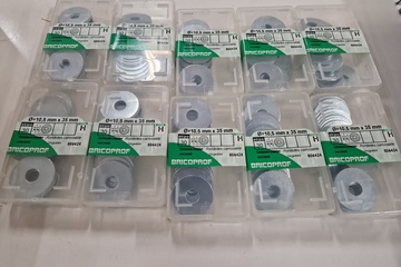 Afbeelding van 10 doosjes carosorie ringen 10.5x35 