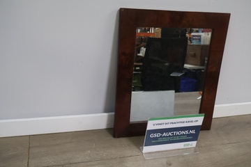 Afbeelding van Houten wandspiegel