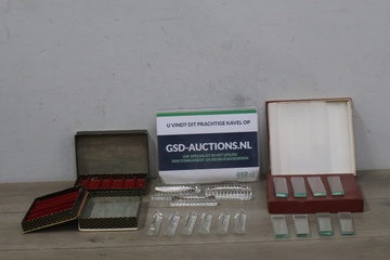 Afbeelding van Vintage Kristallen messenlegers 19 stuks