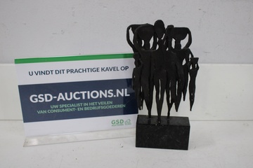 Afbeelding van Brons - Waterdragers Sculptuur van Eric Claus voor Unicef
