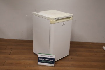 Afbeelding van Tafelmodel Koel-/Vriescombinatie van Indesit