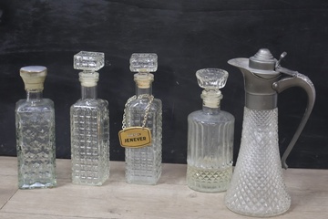 Afbeelding van Set van 5 Kristalglazen Karaffen'