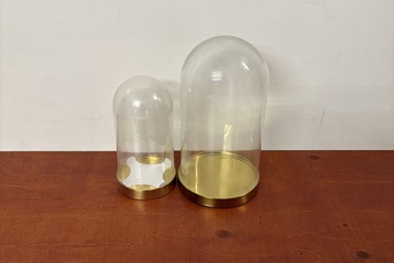 Afbeelding van Groot en kleine stolpen met goudkleurige onderkant