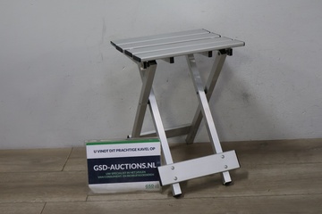 Afbeelding van Opvouwbaar bijzettafeltje