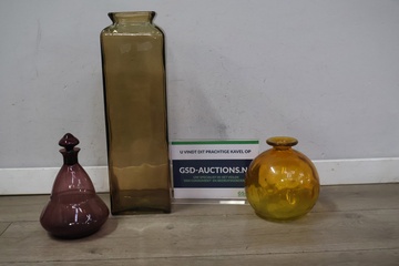 Afbeelding van Set van 3 Gekleurde Glazen Vaasjes