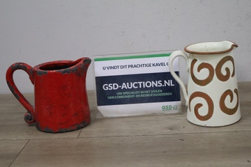 Afbeelding van Rode Fat Lava theekan en witbruine kan