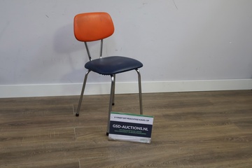 Afbeelding van Vintage Blauw/Oranje Arno Buisframestoel