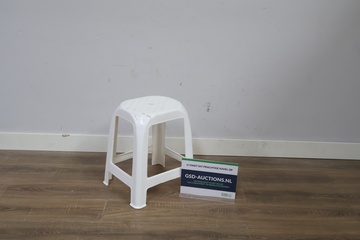 Afbeelding van Witte kunststof kruk